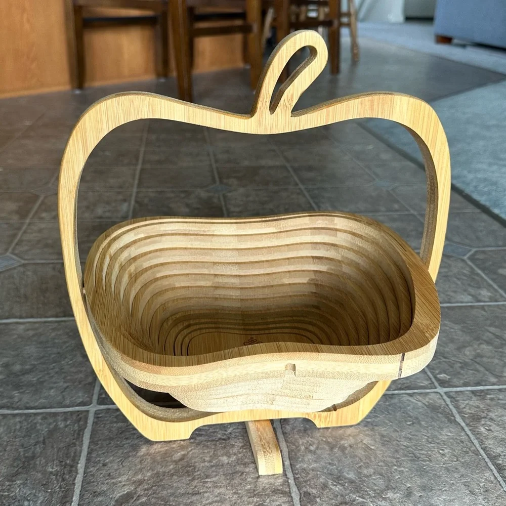 Bonnie & Pop New York Wood Fruit Apple Tray Basket Stand Charcuterie Board